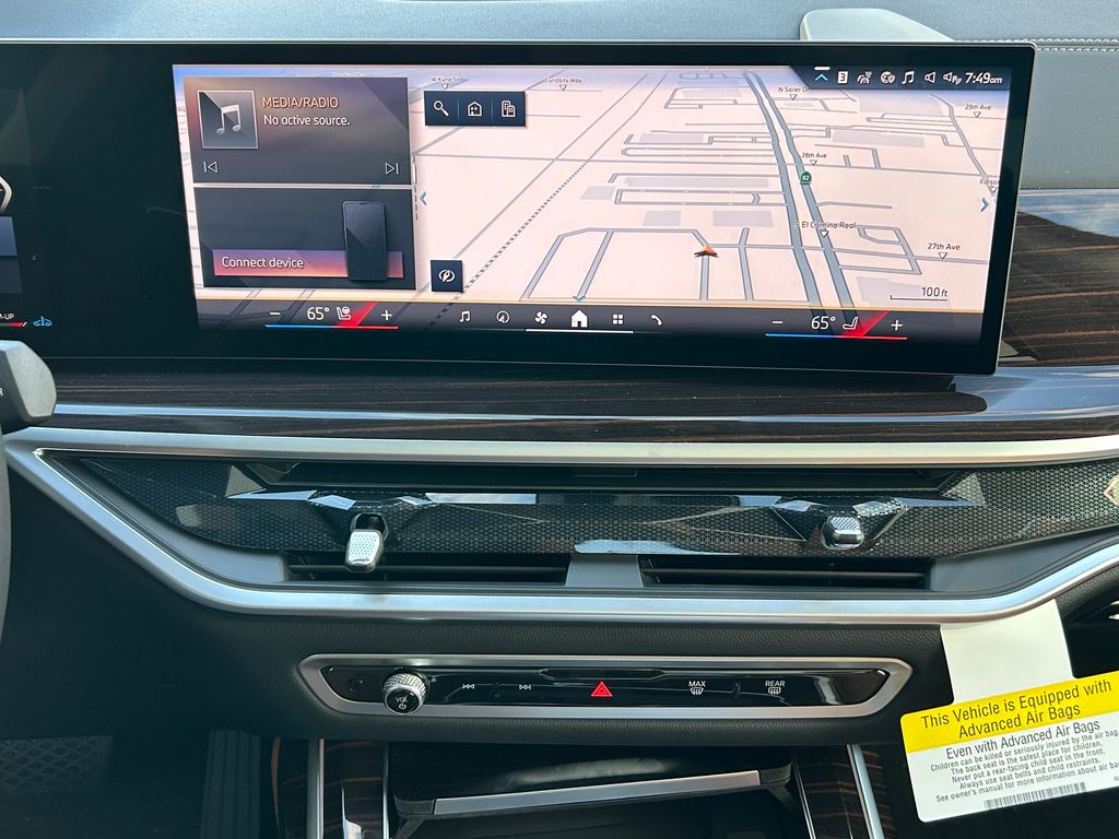 Thumbnail: 2026 BMW X7 - 25