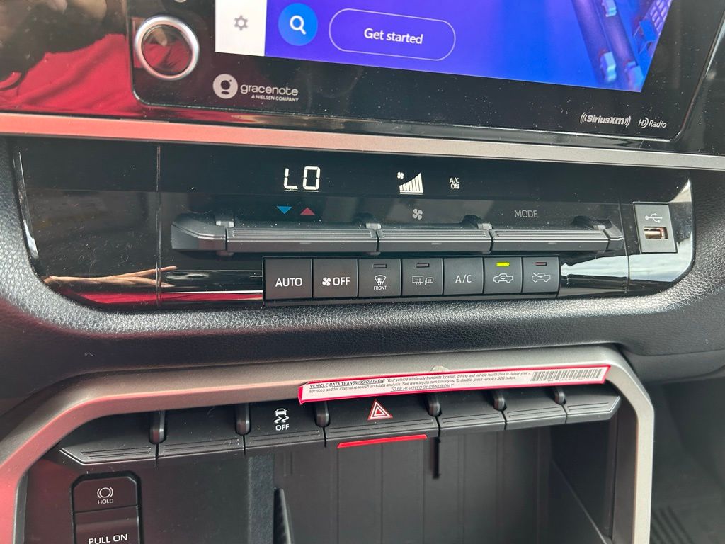 Thumbnail: 2024 Toyota Tundra - 25