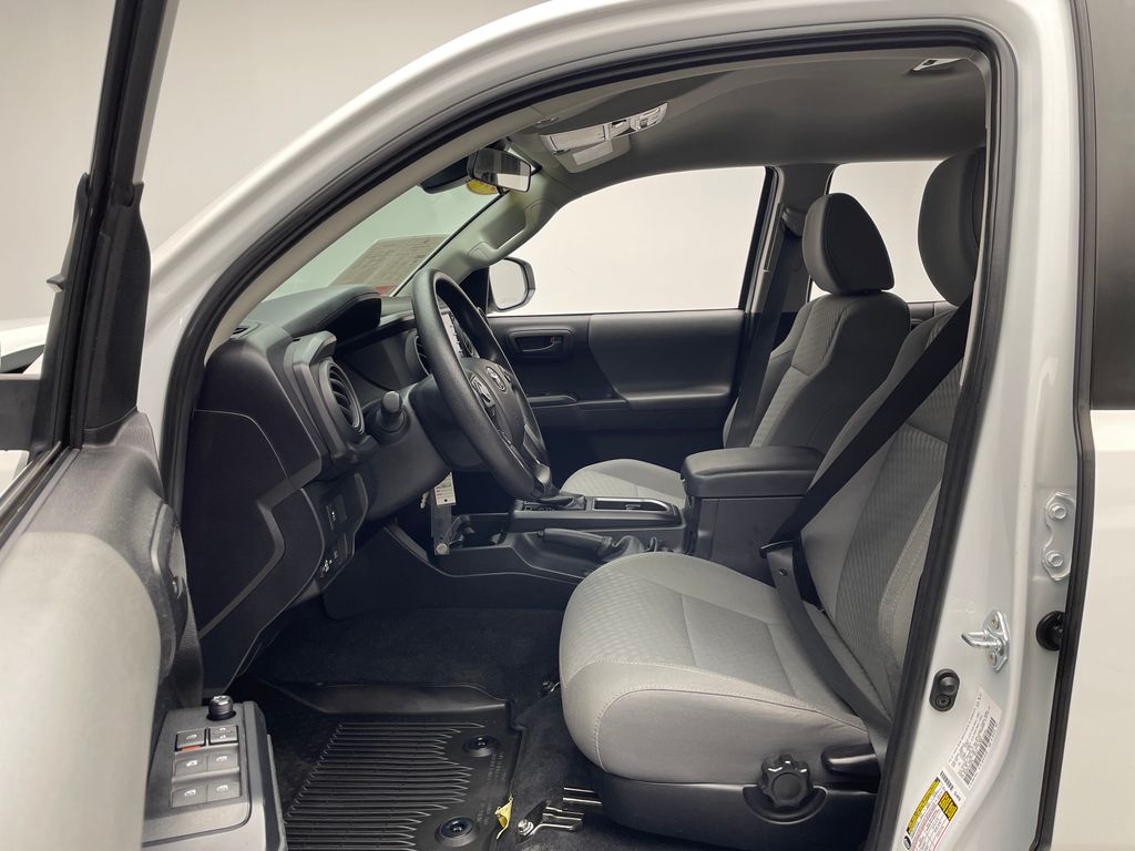 Thumbnail: 2021 Toyota Tacoma - 12