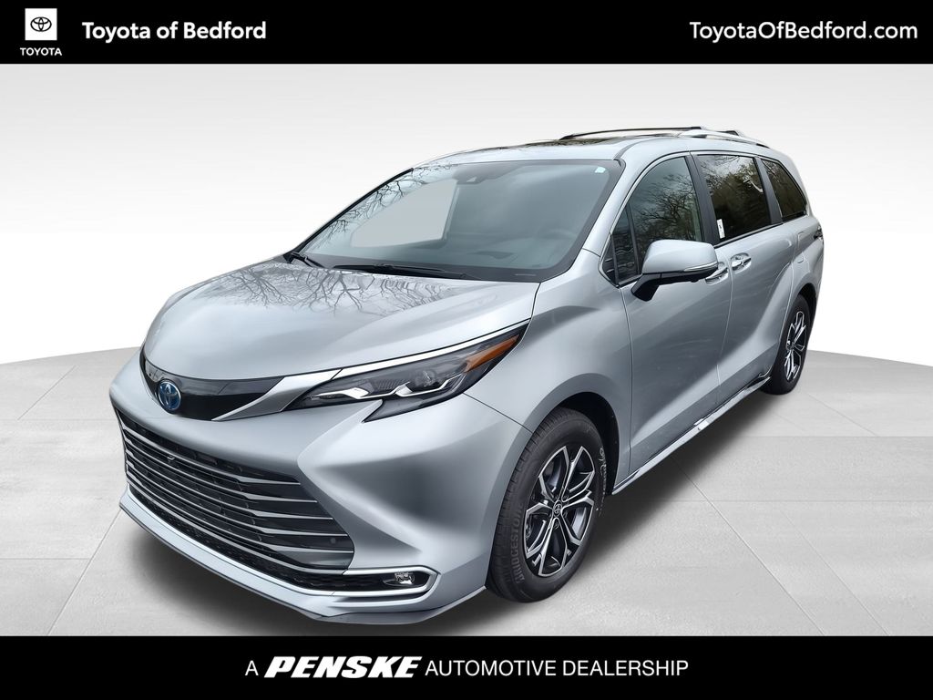 2025 Toyota Sienna Platinum -
                Bedford, OH