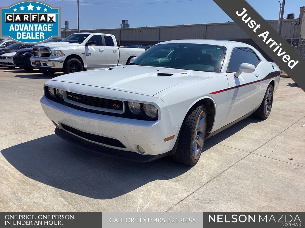 Bright White Clearcoat 2014 Dodge Challenger R/T RWD Coupe Rear-Wheel Drive 5-Speed Automatic
