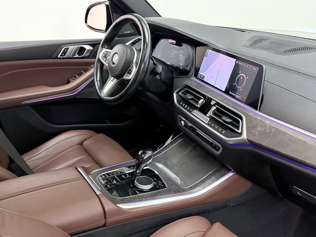 Thumbnail: 2020 BMW X5 - 20