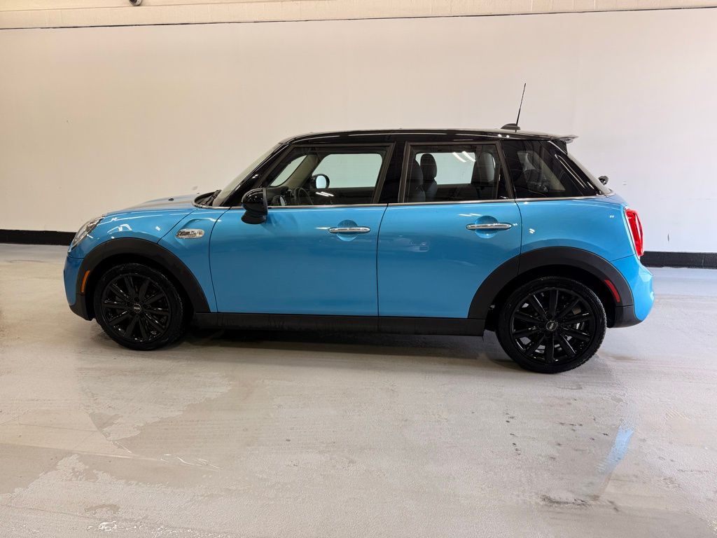 2017 MINI Cooper Base 2