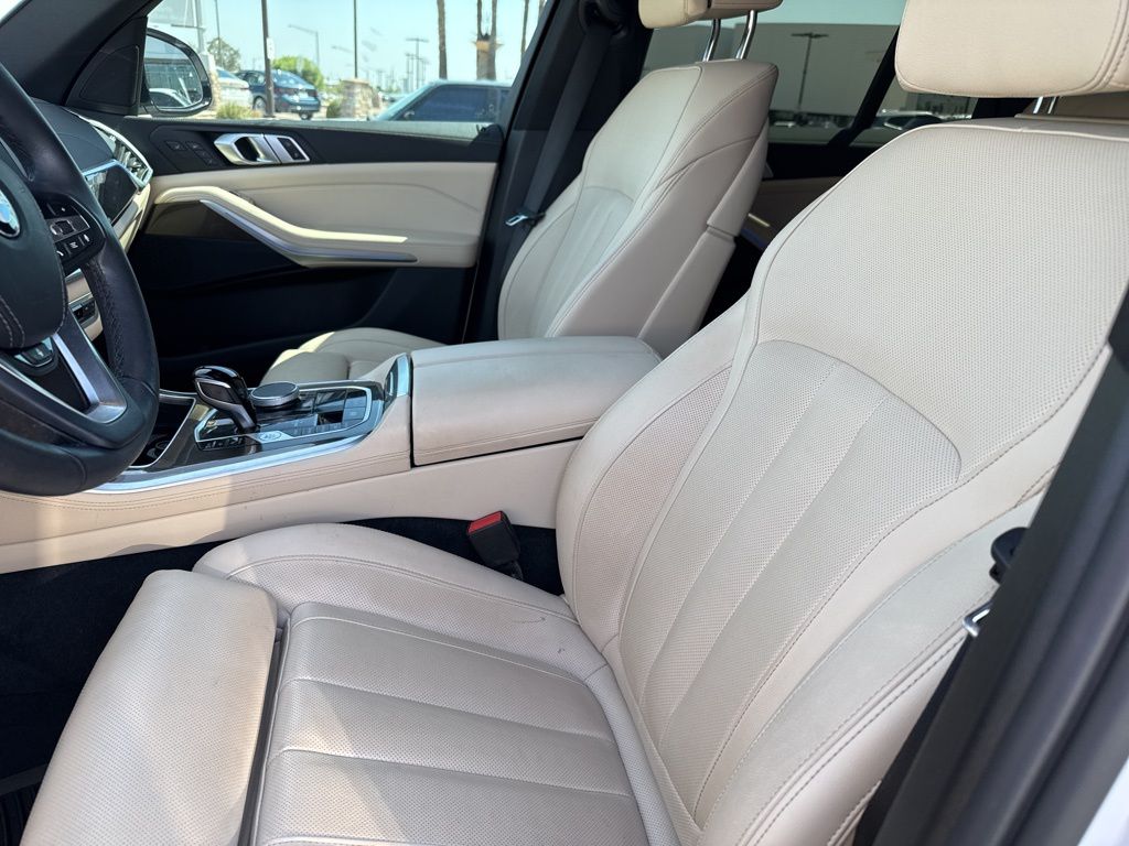 Thumbnail: 2022 BMW X5 - 5