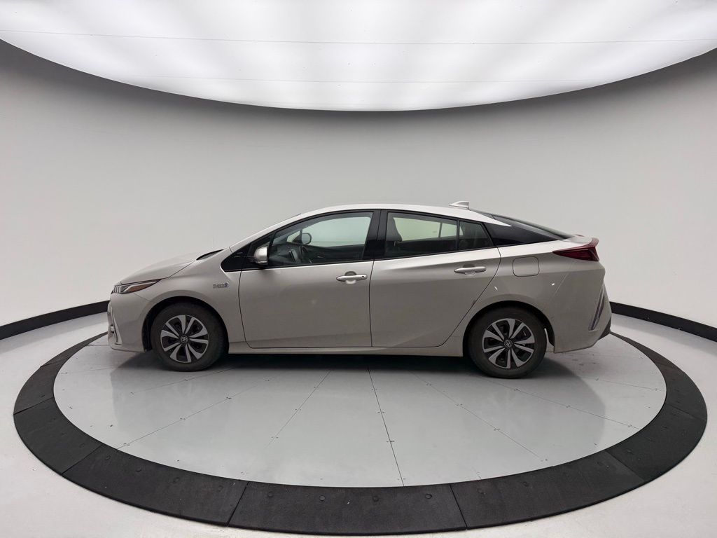 2017 Toyota Prius Prime Advanced 6