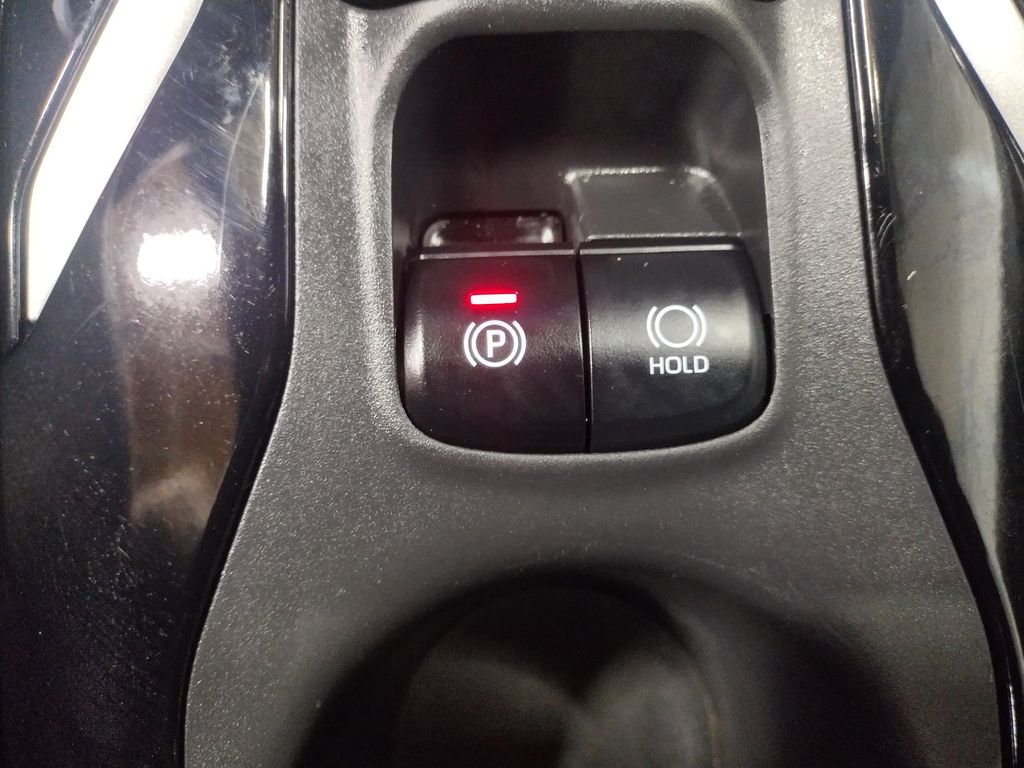 2023 Toyota Corolla Cross Hybrid XSE
