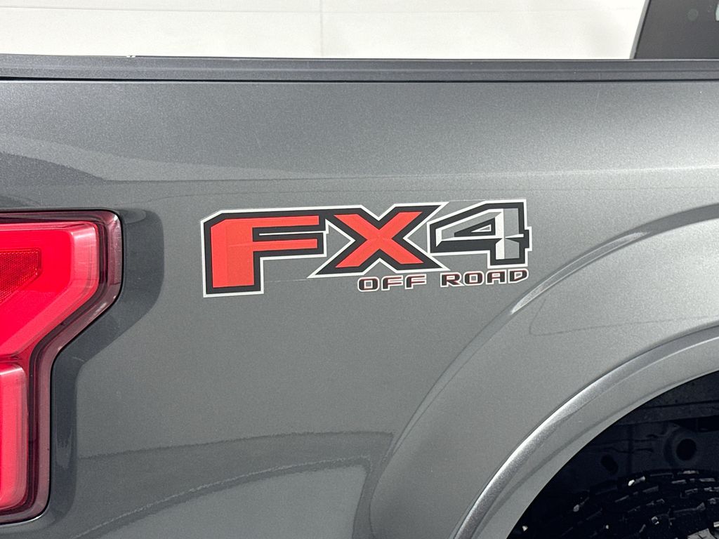 2020 Ford F-150 Lariat - Photo 9