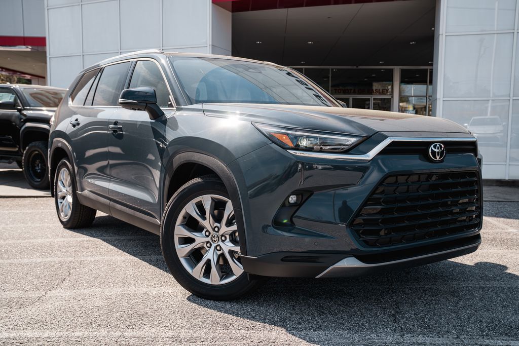 White (Cloud) 2026 Toyota Grand Highlander Limited AWD SUV / Crossover All-Wheel Drive 8-Speed Automatic