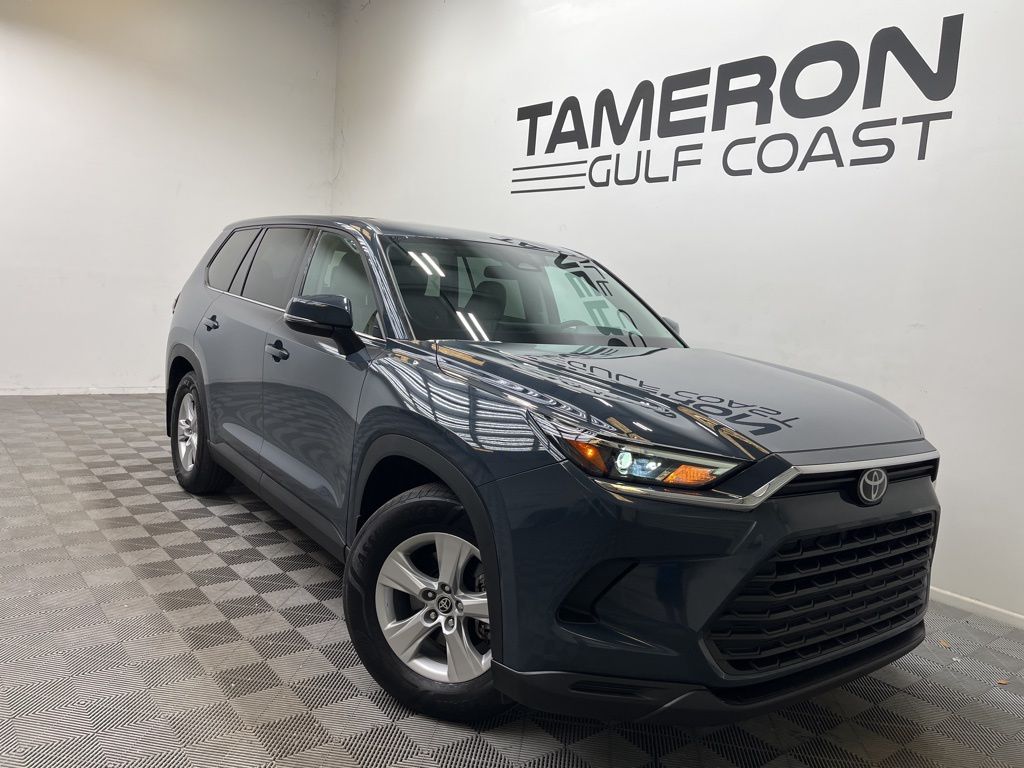 White (Cloud) 2025 Toyota Grand Highlander Hybrid LE AWD SUV / Crossover All-Wheel Drive Continuously Variable Transmission