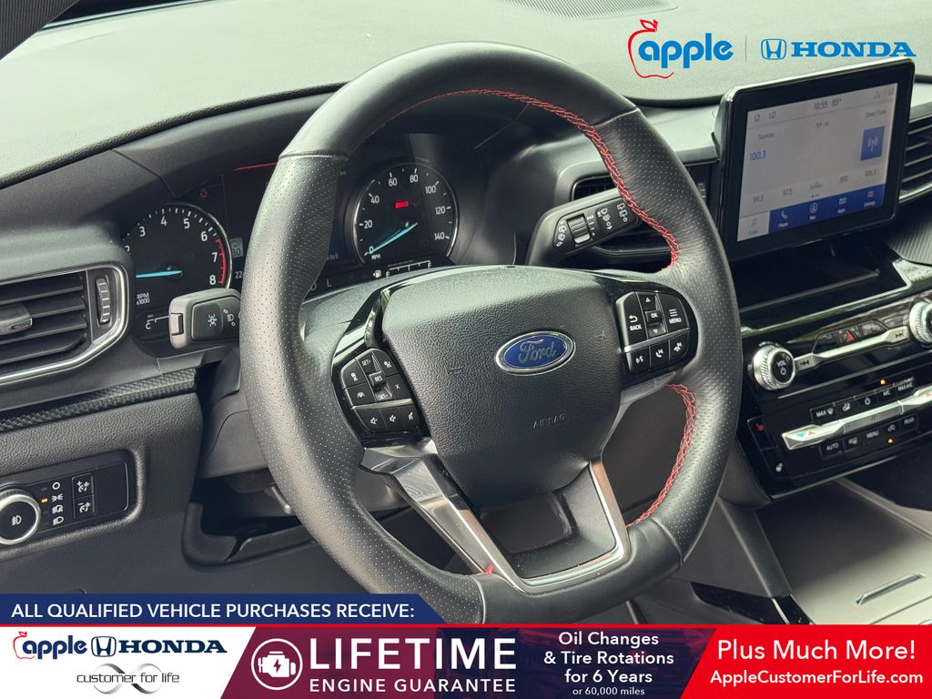 2024 Ford Explorer ST-Line