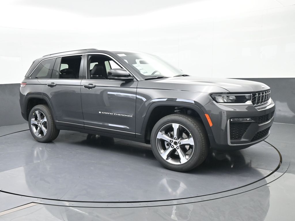 New 2026 Baltic Gray Metallic Clearcoat Jeep Limited image 8