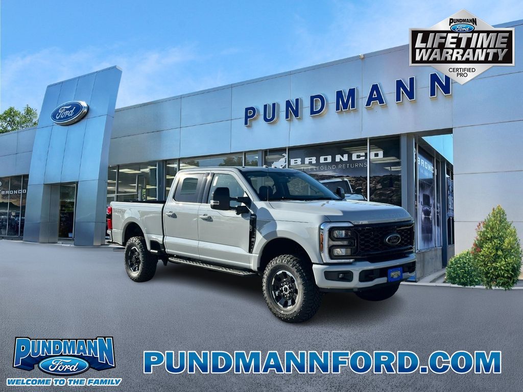 Avalanche 2026 Ford F-250 Super Duty Pickup Truck Four-Wheel Drive Automatic