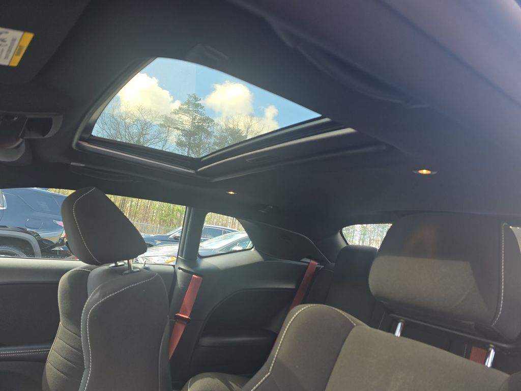 2022 Dodge Challenger