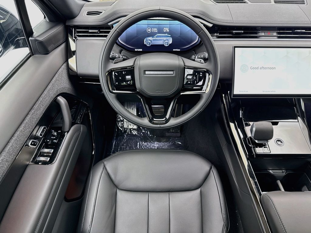 Thumbnail: 2026 Land Rover Range Rover Sport - 10