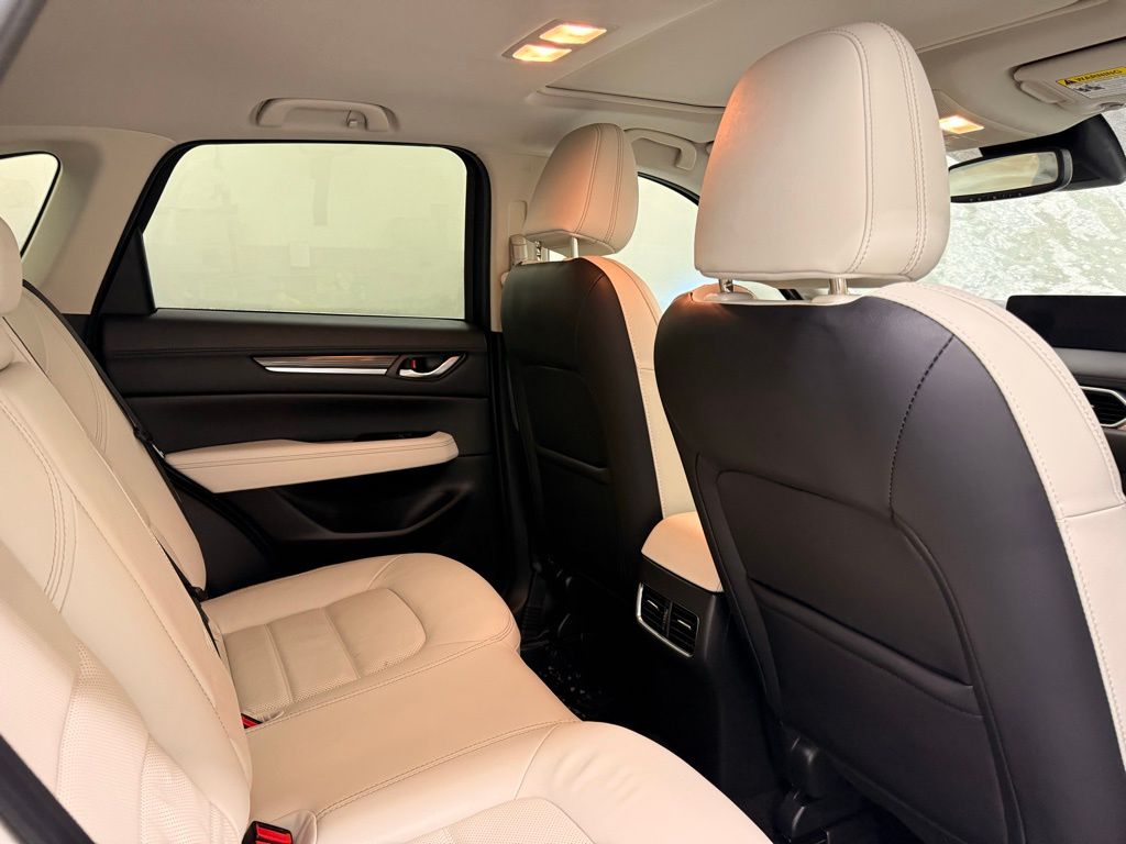 Thumbnail: 2022 Mazda CX-5 - 26