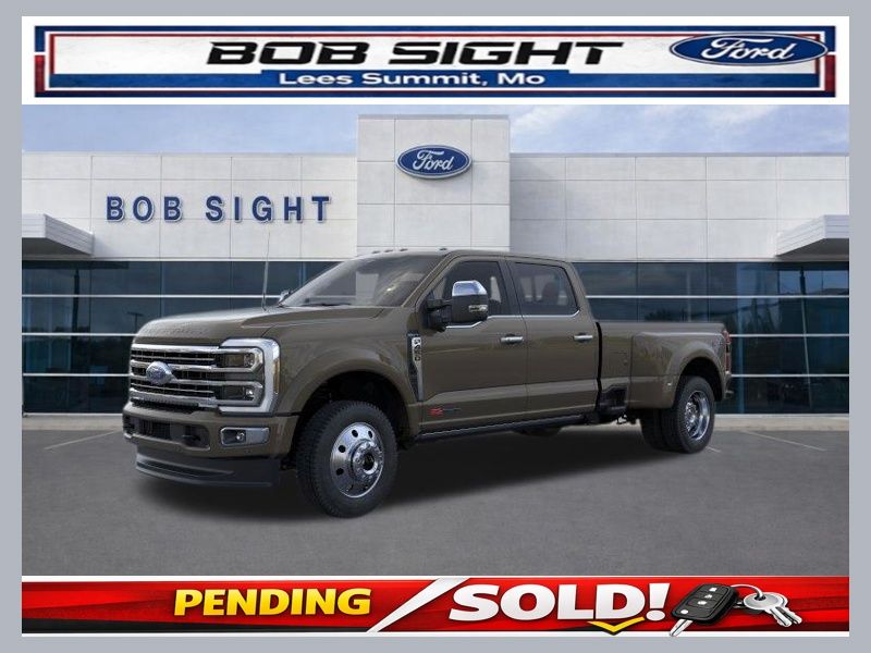 2026 Ford F-450SD Platinum
