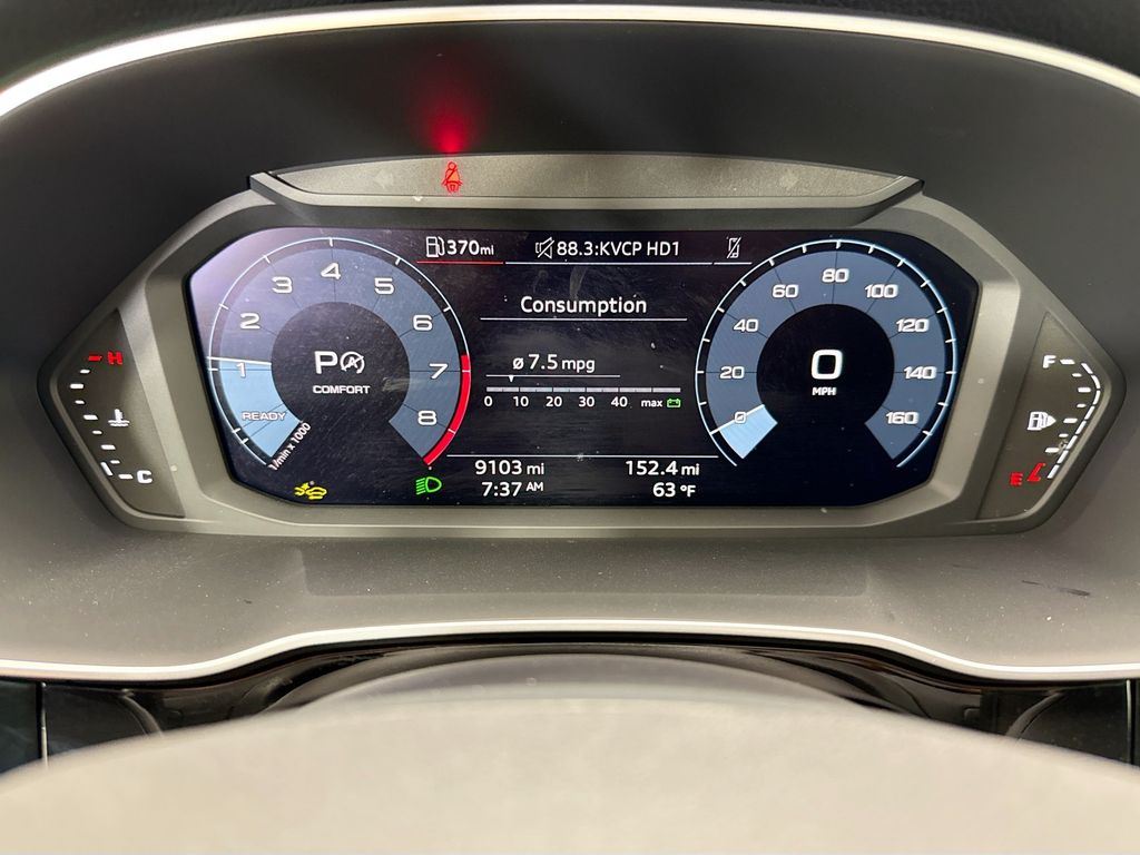 Thumbnail: 2025 Audi Q3 - 32