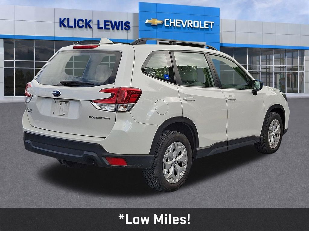 2020 Subaru Forester Base White at Spitzer Acura