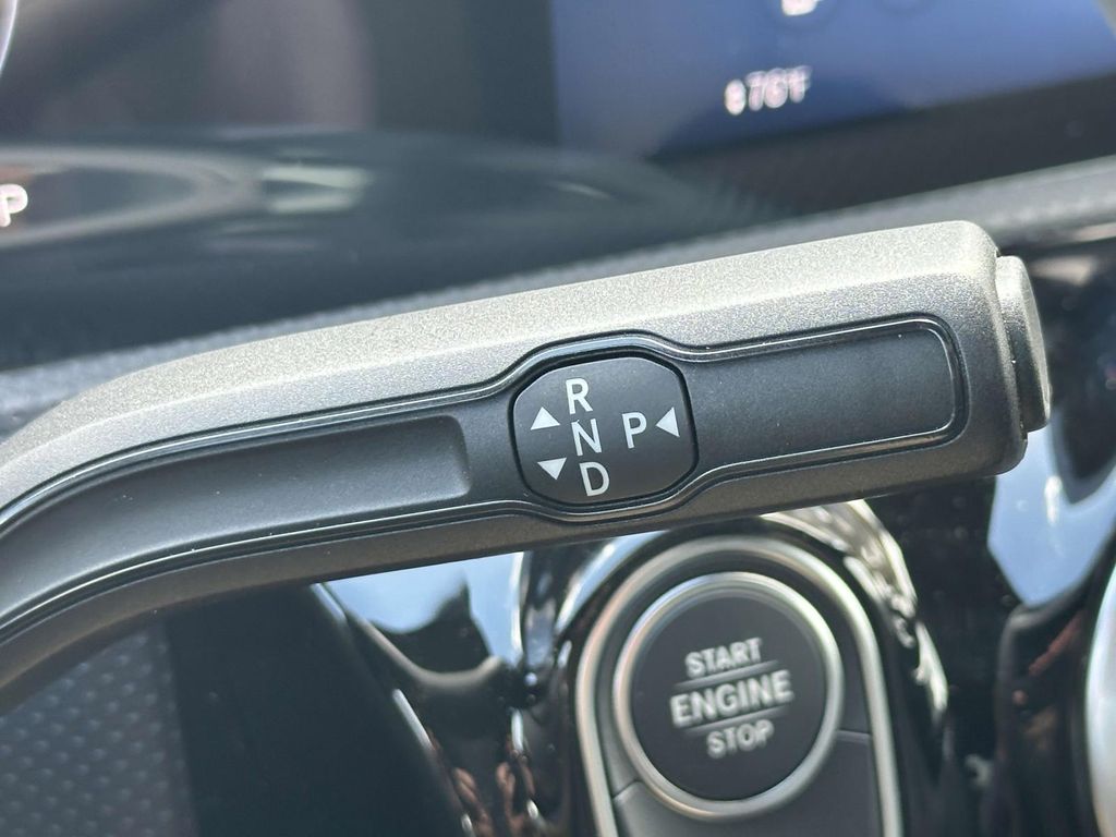 2025 Mercedes-Benz CLA 250 14
