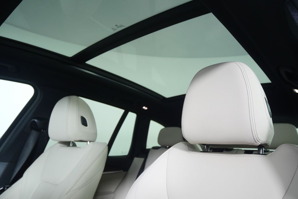 Thumbnail: 2020 BMW X3 - 12