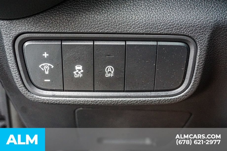 2025 Kia Soul LX - Photo 44