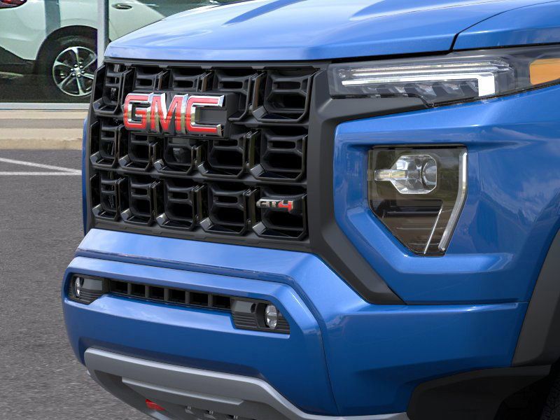 2024 GMC Canyon AT4 13