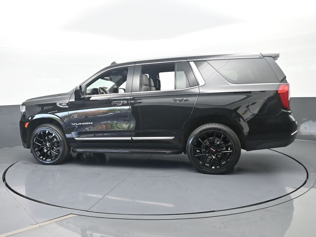 Used 2023 Onyx Black GMC SLT image 3