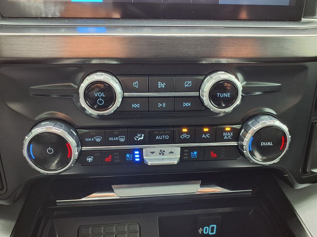 2024 Ford F-350SD Lariat White at Central Houston Nissan