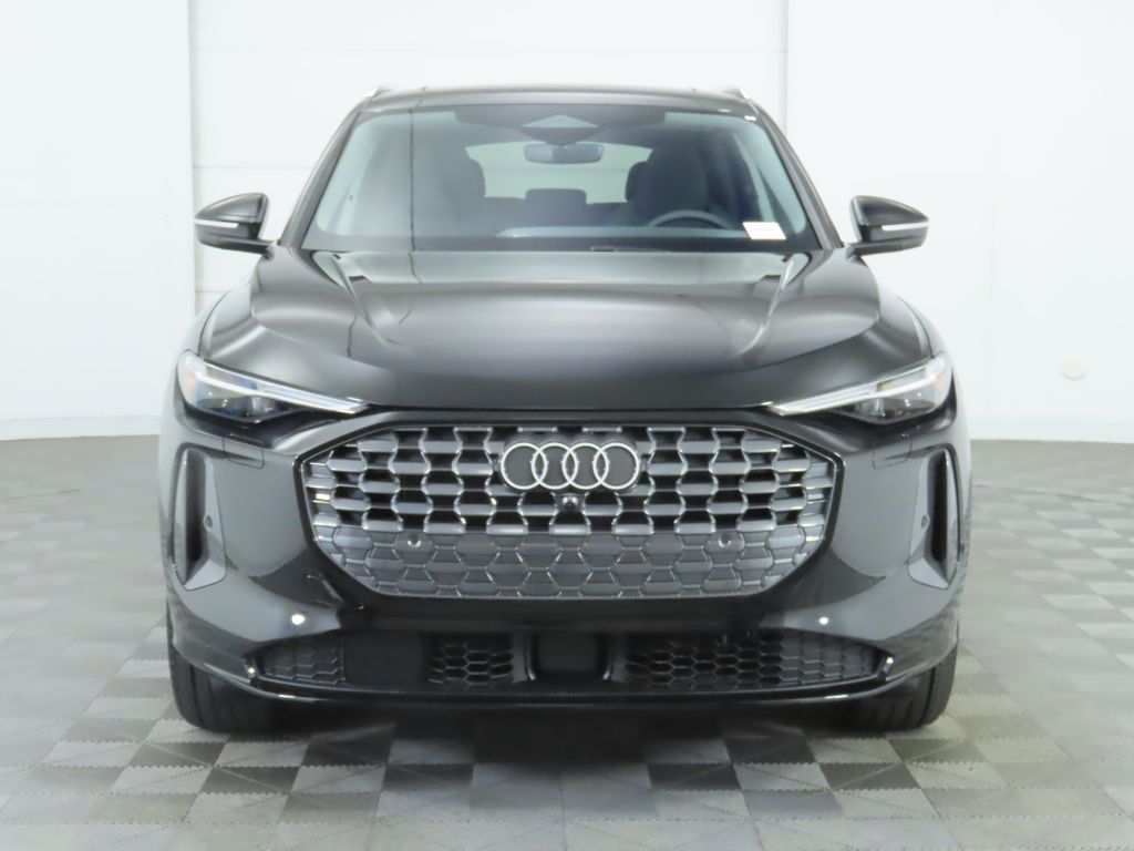 2025 Audi Q5 Premium 2