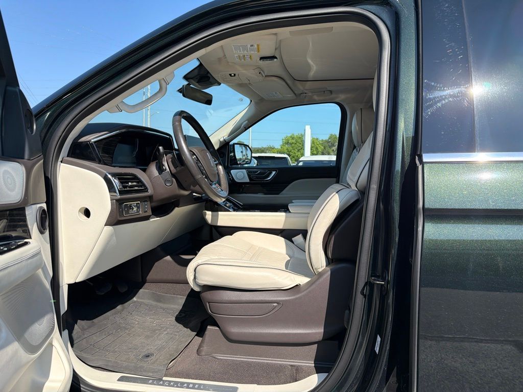 2024 Lincoln Navigator Black Label L