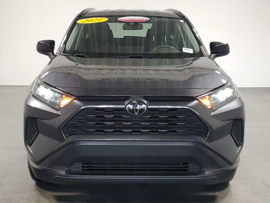 2021 Toyota RAV4 LE 2