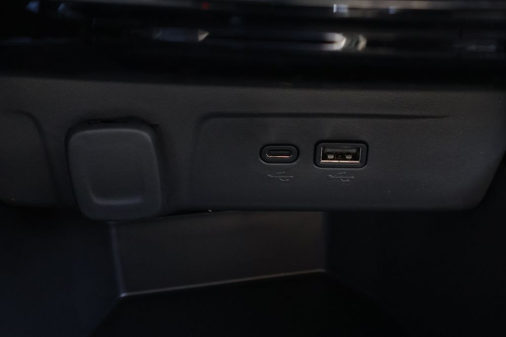 Thumbnail: 2026 Chevrolet Trax - 29