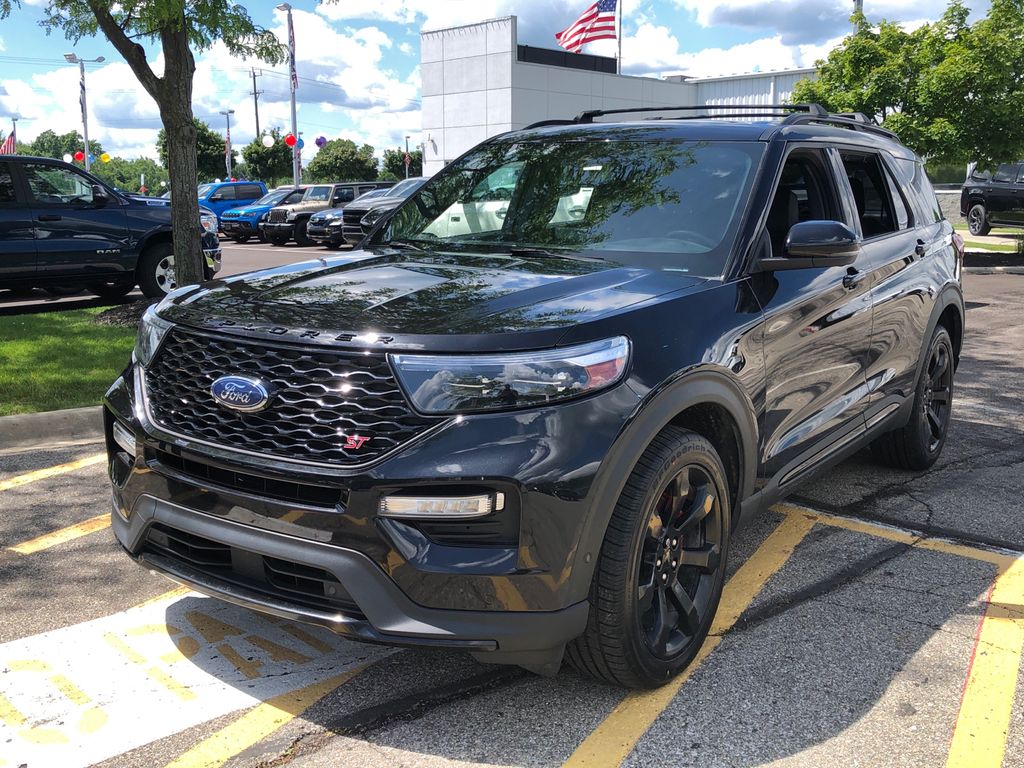 2022 Ford Explorer ST AWD