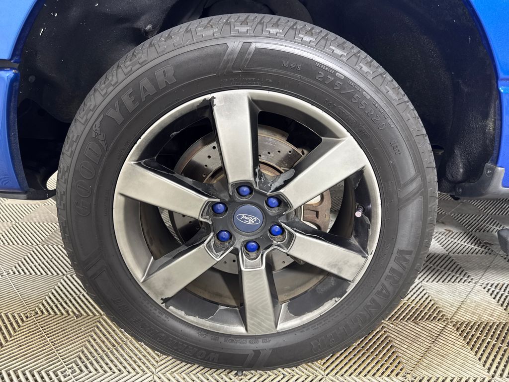 Used 2011 Blue Ford XLT image 13