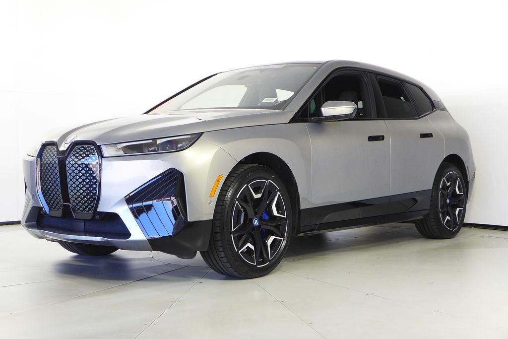 Thumbnail: 2024 BMW iX - 2