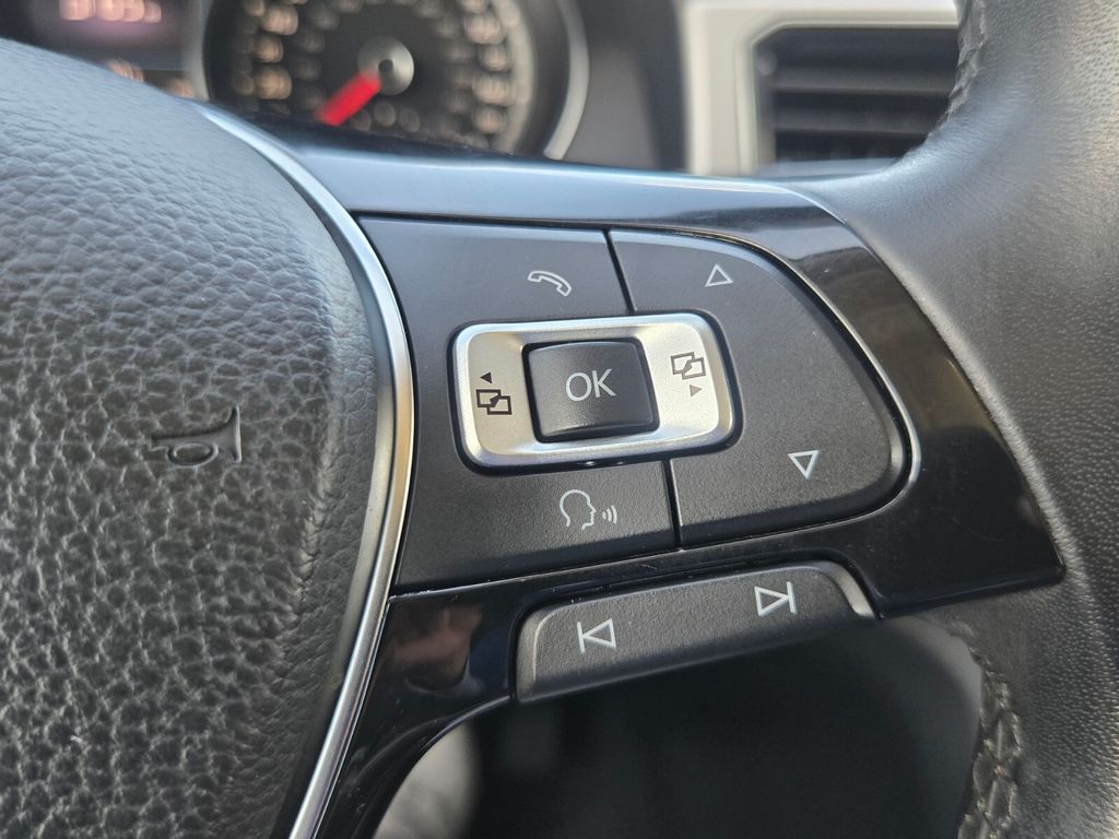 2018 Volkswagen Atlas - $14,900