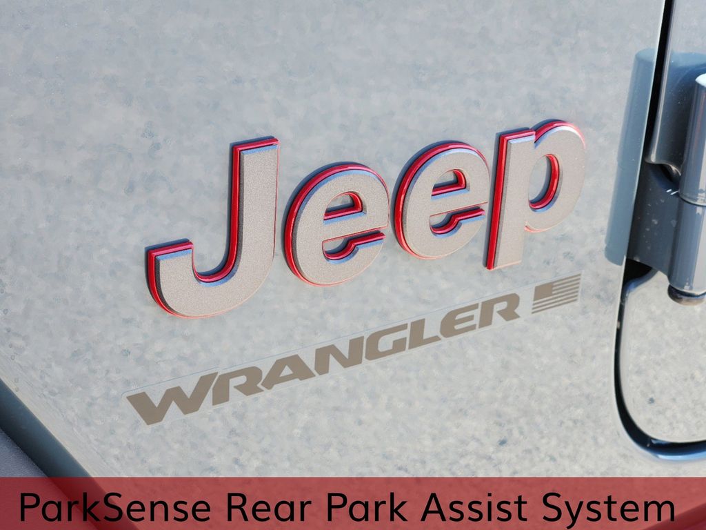 2024 Jeep Wrangler Rubicon 8