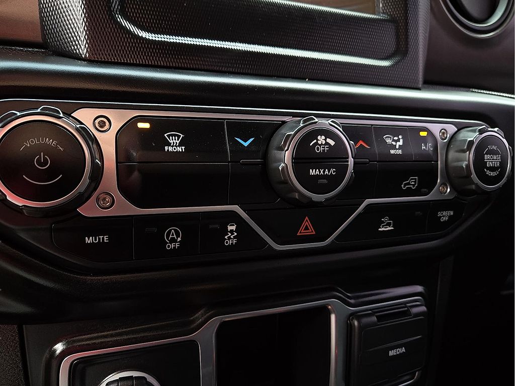 Used 2023 Jeep Wrangler For Sale in Farmington, AR