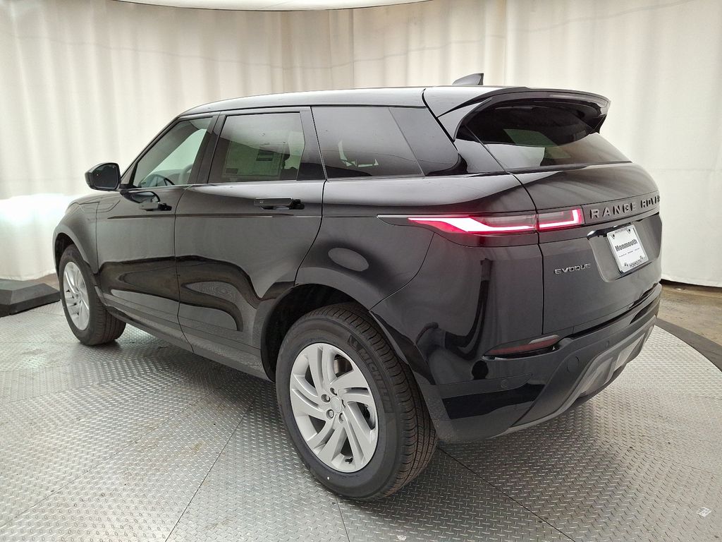 2026 Land Rover Range Rover Evoque S 4