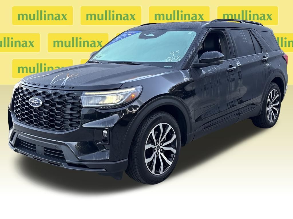 Certified Used 2025 Black Ford ST-Line image 12