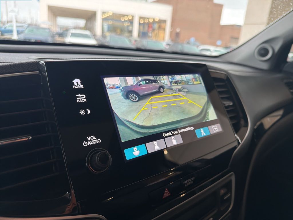 Thumbnail: 2021 Honda Pilot - 31