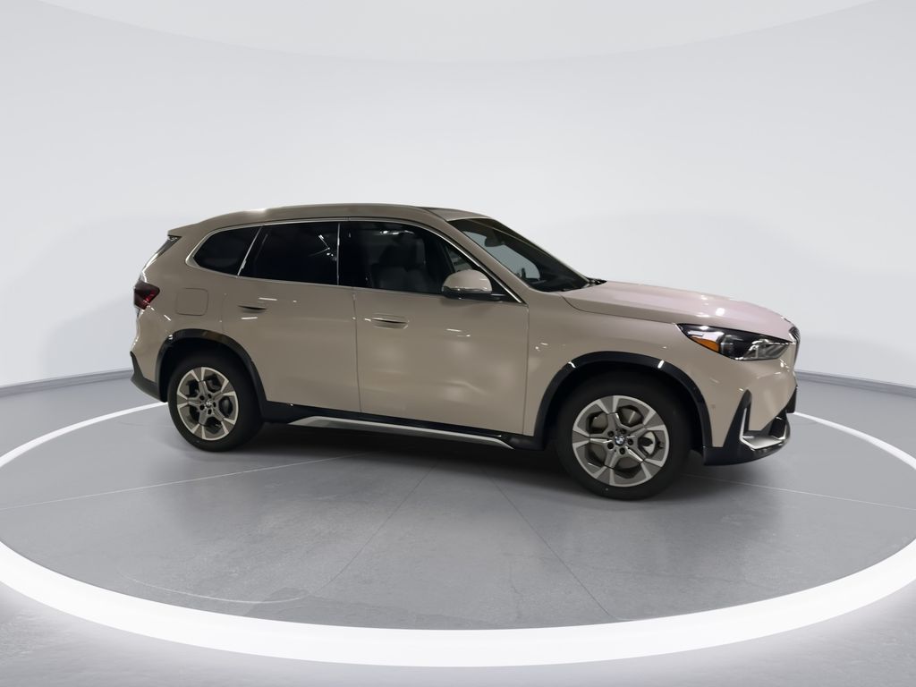 Thumbnail: 2026 BMW X1 - 9