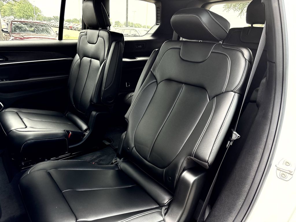 car-gallery-24