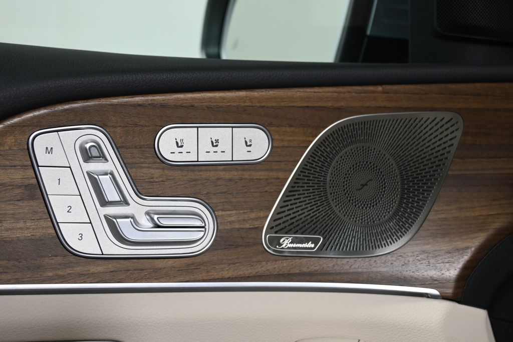 Thumbnail: 2026 Mercedes-Benz GLE - 25