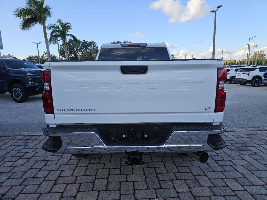 2025 Chevrolet Silverado 2500HD LT 4