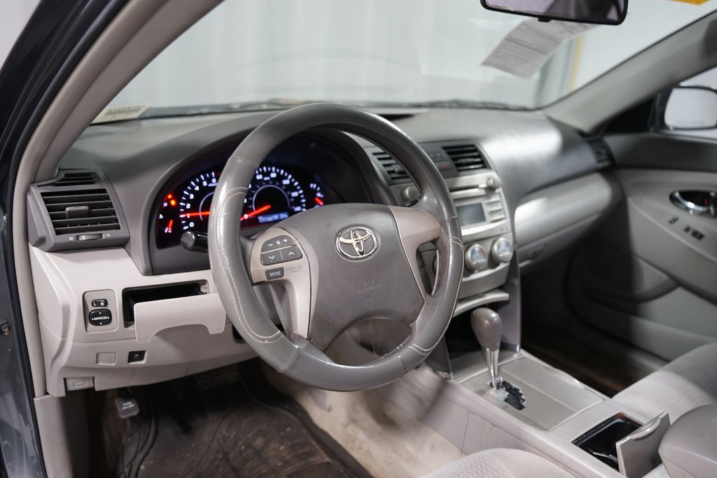 2011 Toyota Camry  7