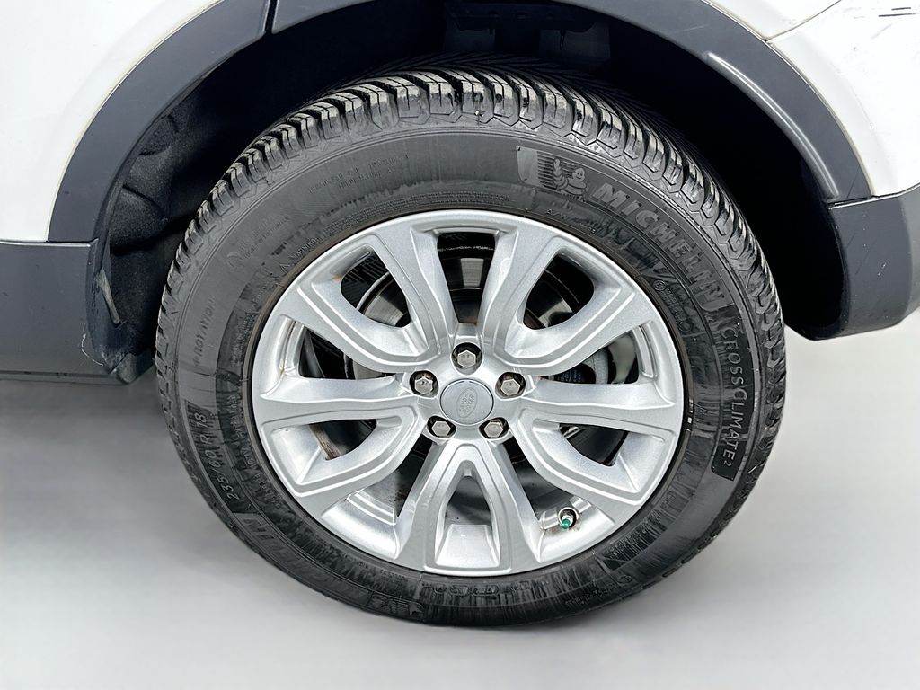 Thumbnail: 2015 Land Rover Range Rover Evoque - 31