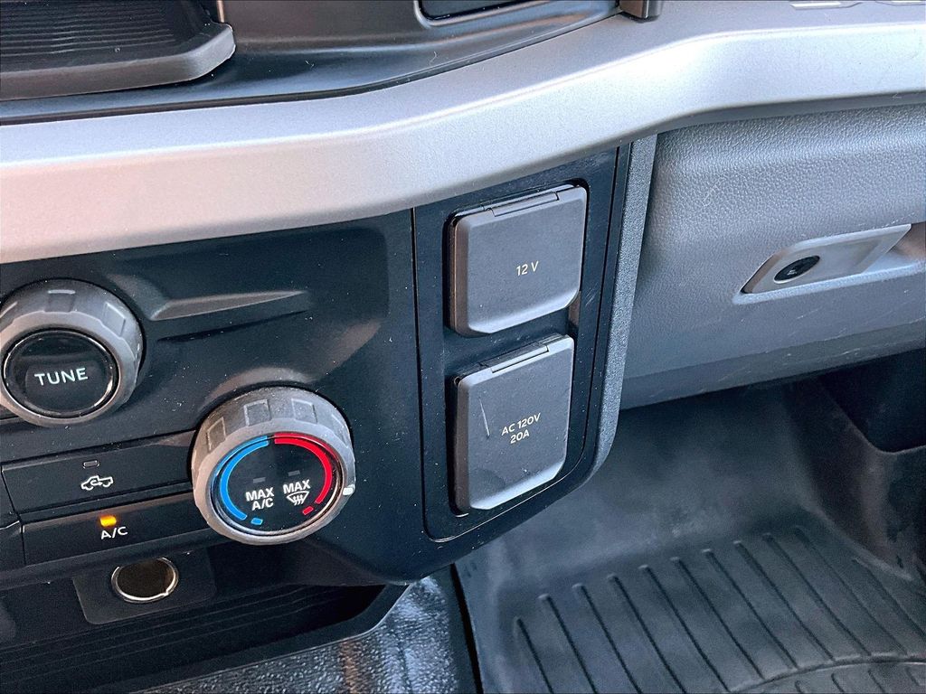 2024 Ford F-350SD — photo 27