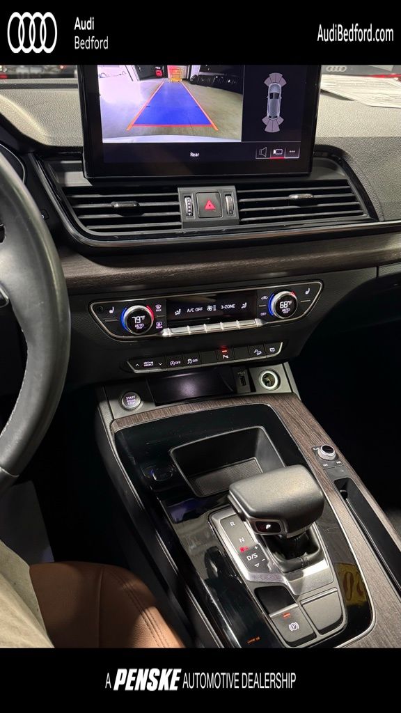 Thumbnail: 2021 Audi Q5 - 17