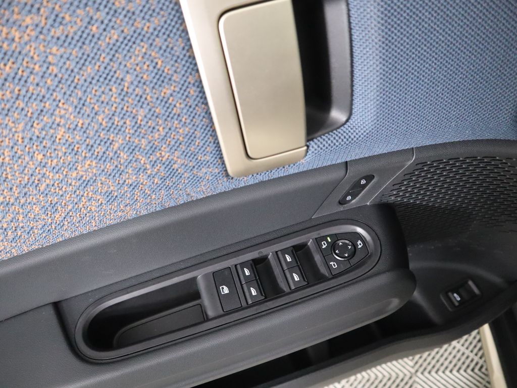 Thumbnail: 2026 MINI Cooper Countryman - 24